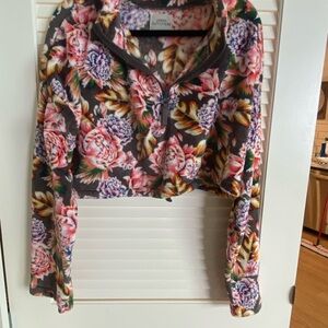 Urban Outfitters Pink and Purple Long Sleeve Cropped fleece.